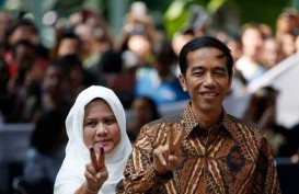 Capres Jokowi Sambangi Kantor Harian Ekonomi Bisnis Indonesia
