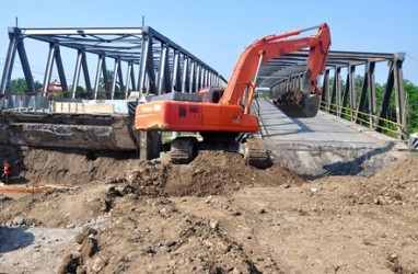 JEMBATAN COMAL AMBROL: Jumat (25/7) Pagi Mulai Bisa Dilalui Kendaraan Mudik Lebaran. Tapi...