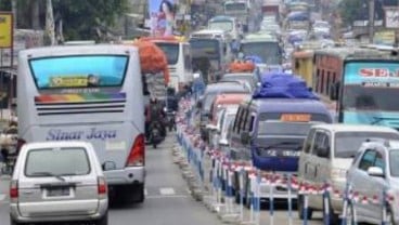 MUDIK LEBARAN 2014: Amankan Karawang, Polisi Terjunkan 1.112 Personel