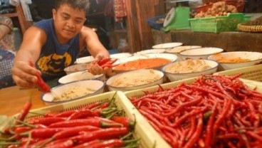 JELANG LEBARAN: Pasar Tradisional Diserbu Pembeli,