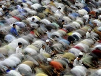 SHALAT IED: Masjid Istiqlal  Diperkirakan Dipenuhi Lebih 10.000 Umat