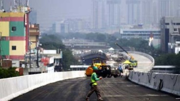 TOL TANJUNG PRIOK: Penyelesaian Proyek Diprediksi Molor