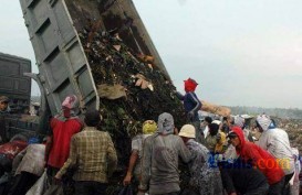 KOTA MAKASSAR Geser Waktu Operasi Truk Pengangkut Sampah