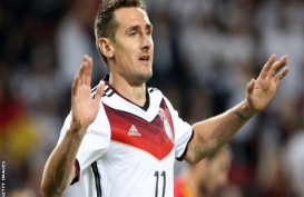 Klose Resmi Pensiun dari Timnas Jerman