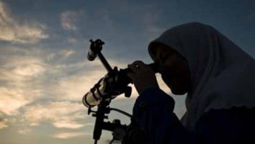 OLIMPIADE ASTRONOMI (IOAA): Tim Indonesia Dapat Penghargaan Khusus