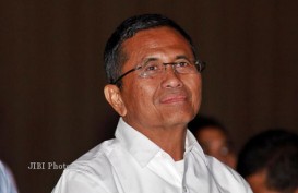 HUT RI ke-69: Upacara Terakhir Dahlan, Bos Kementerian BUMN Jadi Petugas