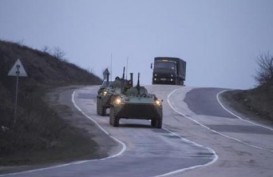 KRISIS UKRAINA: Kiev Hancurkan Konvoi Militer Rusia