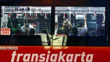 Cukup Tempel Uang Elektronik, Bus Transjakarta Pun Melaju