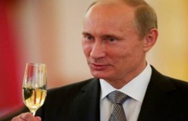 Rusia Dibelit Sanksi, Putin Malah Makin Populer