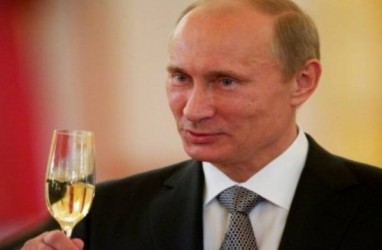 Rusia Dibelit Sanksi, Putin Malah Makin Populer