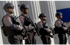 PUTUSAN SIDANG GUGATAN PILPRES: Polisi Tersebar di Medan Merdeka
