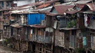 INFO LALU LINTAS: Hindari Jl Jatinegara Barat.  Ada Penertiban Bangunan Liar Sepanjang Ciliwung
