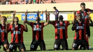 JADWAL ISL JUMAT (29/8/2014): Persipura vs Mitra Kukar, Persebaya vs Persepam MU