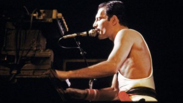 FREDDIE MERCURY: Malam Dana untuk Melawan AIDS