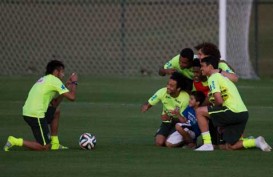 Debut Kapten Neymar Berujung Gol Kemenangan