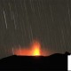 Gunung Slamet Semburkan Sinar Api & Lava Pijar, Warga Diimbau Waspada