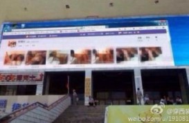 Buset, Layar Raksasa di China Tayangkan Rentetan Gambar Porno