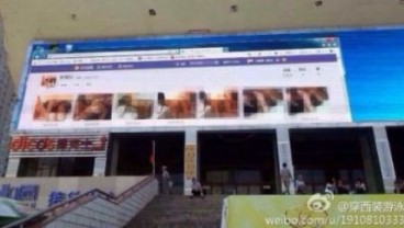 Buset, Layar Raksasa di China Tayangkan Rentetan Gambar Porno