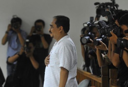 PUTUSAN KASASI LUTHFI HASAN ISHAAQ: MA Cabut Hak Politik, LHI Segera Ajukan PK