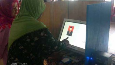 RUU Pilkada: Politisi Komisi III DPR Pilih Pilkada Langsung. Tapi Pakai E-Voting