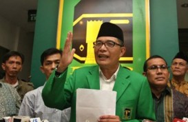 KISRUH PPP: Emron Pangkapi Tegaskan Belum Ada Keputusan Merapat ke Jokowi-JK