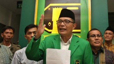 KISRUH PPP: Emron Pangkapi Tegaskan Belum Ada Keputusan Merapat ke Jokowi-JK