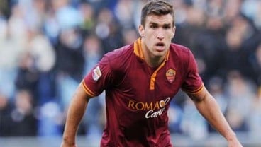 GELANDANG AS ROMA KEVIN STROOTMAN Bersedia Pindah ke Manchester United Januari 2015