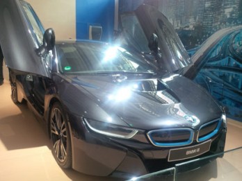 IIMS 2014: BMW i8, Mobil Sport Hybrid Paling Agresif