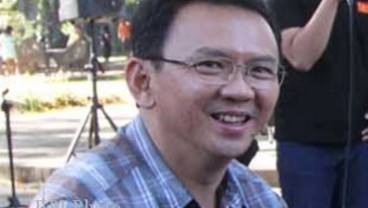 DEMO ANTI AHOK: Bakal Digeruduk Massa FPI, Ahok Terkesan Santa-Santai Saja