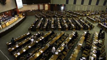 SIDANG PARIPURNA RUU PILKADA: Skorsing Dihibur 'September Ceria' dari Anggota DPR