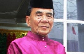 KPK Tangkap Tangan Gubernur Riau, Annas Maamun Dilarang Bertugas