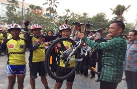 HUT TNI ke-69: Minggu Pagi 110.000 Warga dan TNI Gowes Sepeda di Seluruh Indonesia