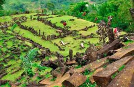 Situs Gunung Padang Berpotensi Jadi Struktur Prasejarah Terbesar di Dunia