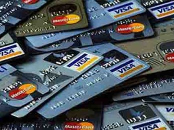 BI: 2015, Kartu Kredit Tak Boleh Pakai Tanda Tangan
