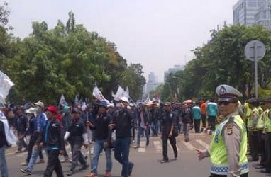 DEMO BURUH: Pengunjuk Rasa Long March ke Istana. Hindari Jalur Thamrin-Medan Merdeka Siang Ini