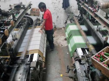 Ekonomi Biaya Tinggi, 8 Pabrik Tekstil Gulung Tikar