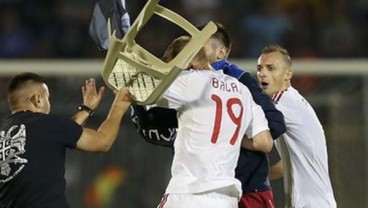 Rusuh Akibat Gejolak Politik, Pertandingan Albania Vs Serbia Dibatalkan