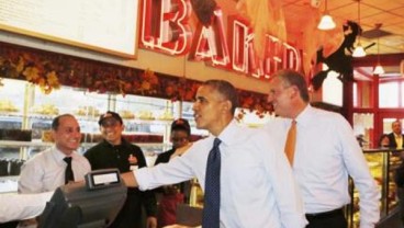 KASUS EBOLA: Barack Obama Enggan Larang Wisatawan Afrika Barat Masuk AS