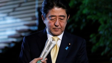EKONOMI JEPANG: Dua Menteri Mundur, Kebijakan Ekonomi Abe Kian Berat