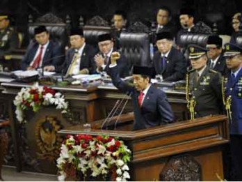 KADIN INDONESIA Minta Jokowi Sahkan PP Penjagaan Laut dan Pantai
