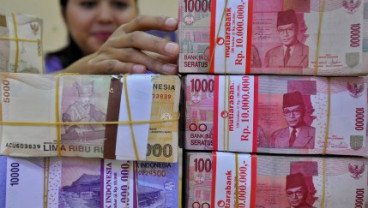 KURS RUPIAH 22 OKTOBER: Jelang Penutupan, Masih Melemah di Rp12.010/US$
