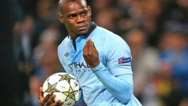 Ganti Jersey Saat Pertandingan, Balotelli Kembali Berulah