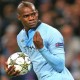 Ganti Jersey Saat Pertandingan, Balotelli Kembali Berulah