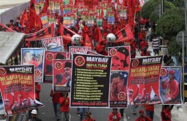 UMP 2015: Ahok Pun Diminta Buruh Berani Tabrak Aturan