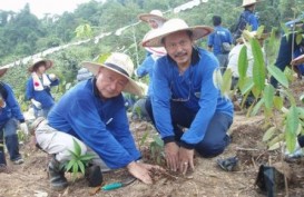 Bapak Penanam Pohon: Akira Miyawaki Tanam Pohon di Indonesia