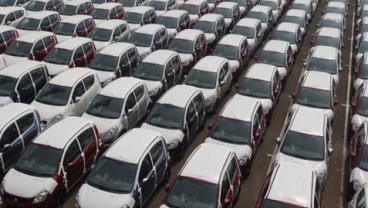 TAKATA CORP: Produsen Mobil Tidak Akan Putuskan Kontrak
