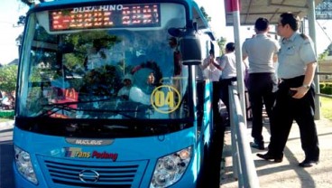 Transportasi Massal: Pemkot Padang Butuh 250 Unit Trans Padang