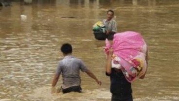 BANJIR SUMBAR: 2.824 Rumah Terendam di Solok