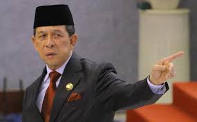 POLITIK DINASTI: SHS Bantah Siapkan Sang Anak Jadi Penerus Gubernur Sulut