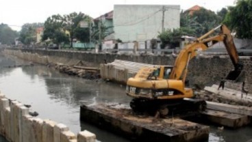 BANJIR JAKARTA: Sodetan Ciliwung Belum Selesai. Ini Kambing Hitamnya